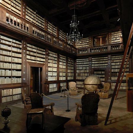 Appartamento A Palazzo Vinci Fermo Eksteriør bilde